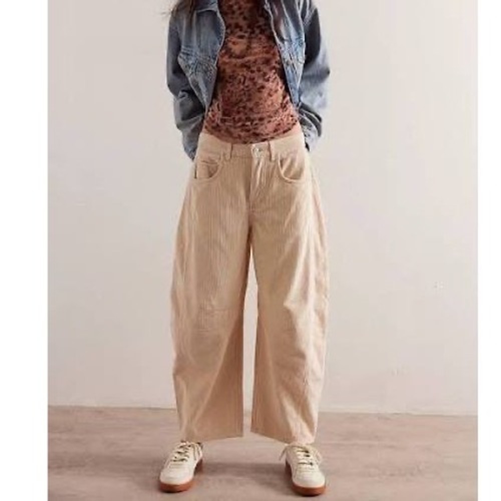 Wide-Leg Corduroy Pants in Beige